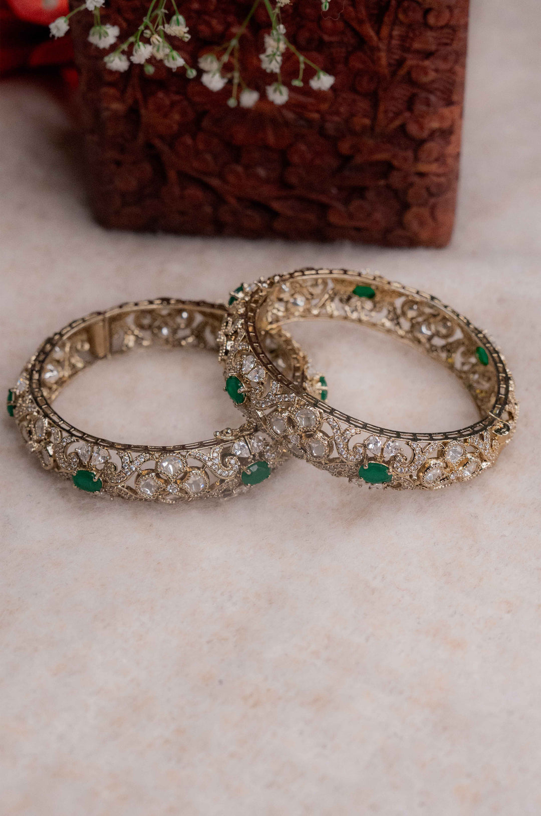 Sihu Emerald Victorian Polki Bangles- Set of 2