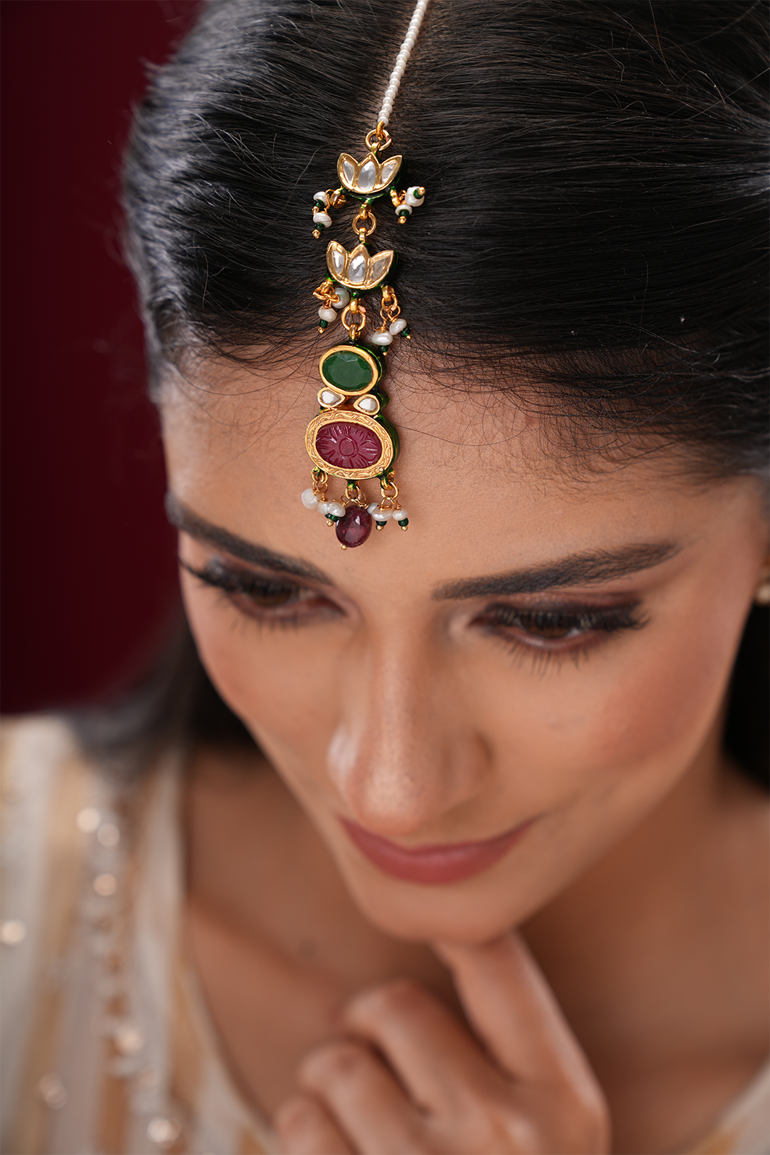 Aleena Red Kundan Maangtikka