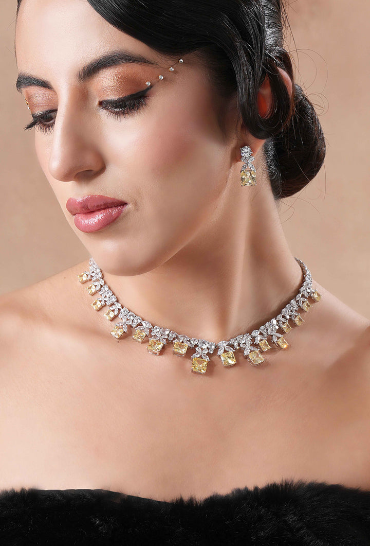 Raini Topaz Diamond Necklace Set